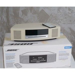 Excellent Bose Wave Music System AM/FM Radio CD Aux Player Cream AWRCC2 TESTED